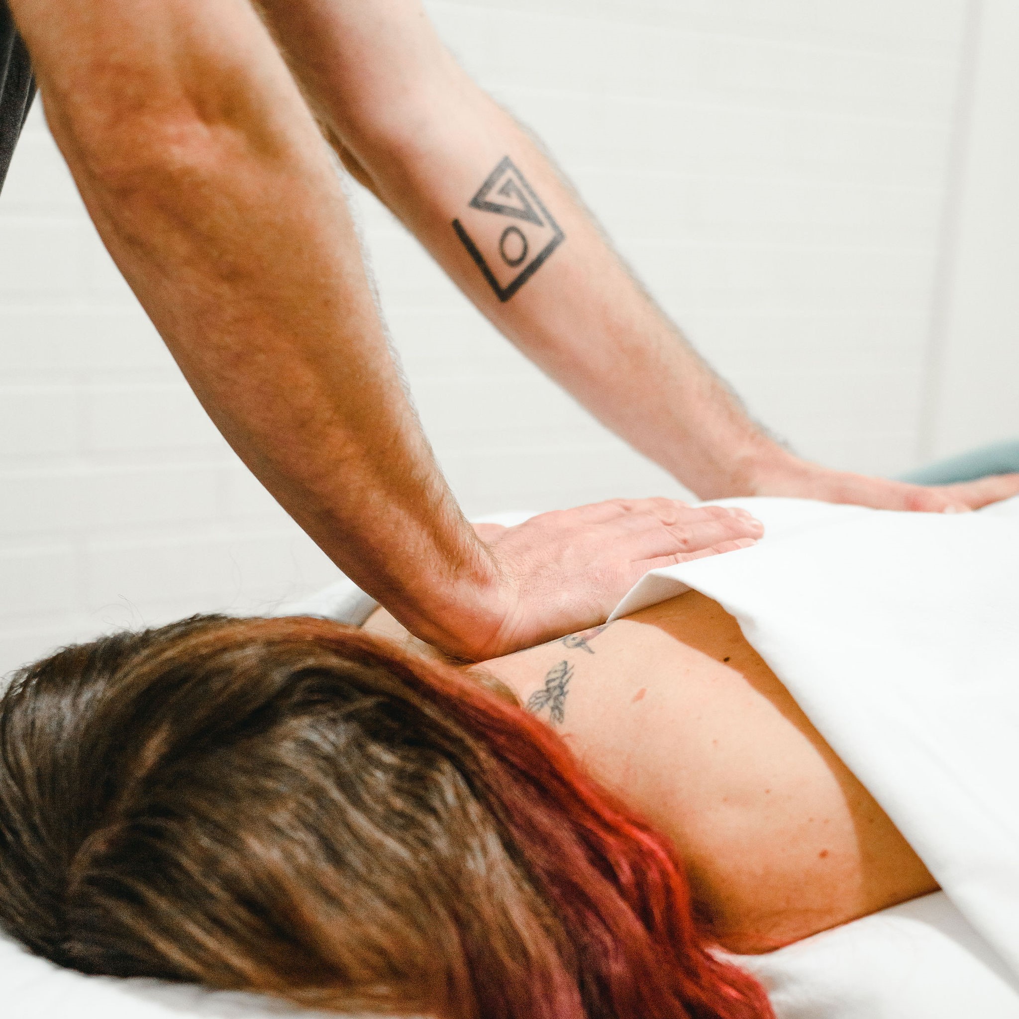 Jon Dawson RMT hands during registered massage therapy
